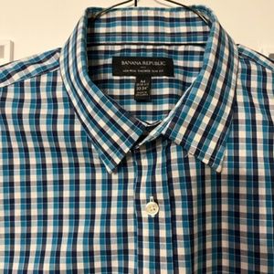 Banana Republic Medium, Button Down: Non Iron Tailored Slim Fit NWOT